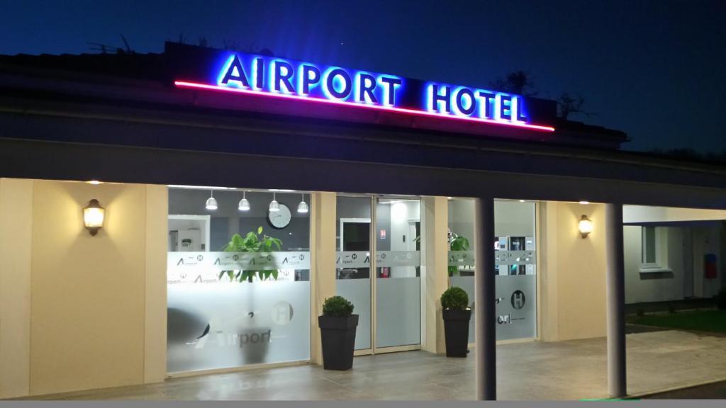 Airport-Hotel Mauregard Eksteriør billede