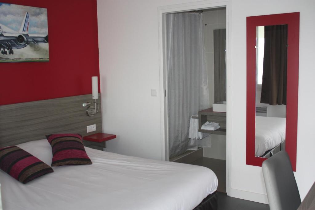 Airport-Hotel Mauregard Værelse billede